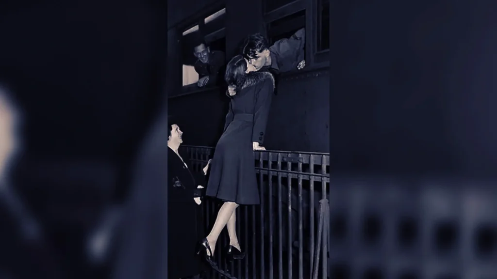 Untitled or old photographs are no exception.